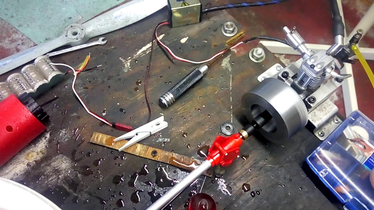 Large flywheel, maximum pitch, extreme low RPM - YouTube