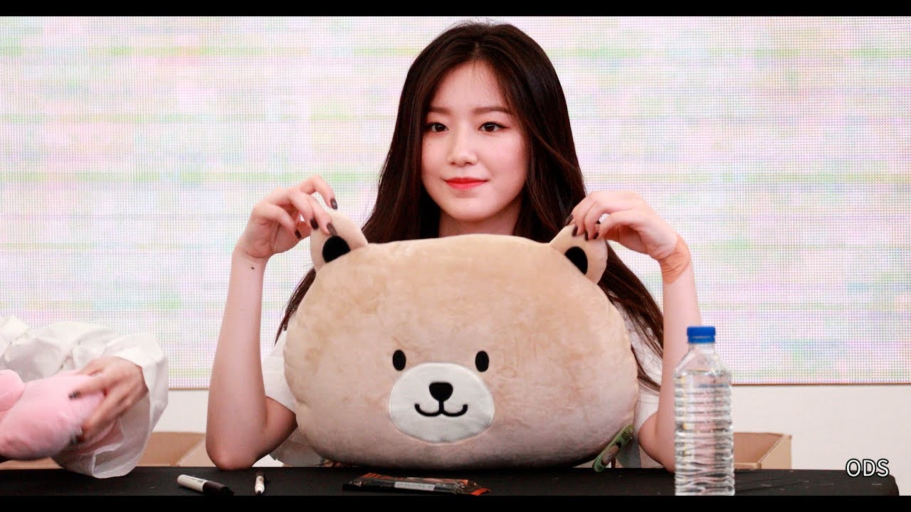 180602 (여자)아이들 {(G)I-DLE}-슈화-고양 스타필드 공개팬싸인회