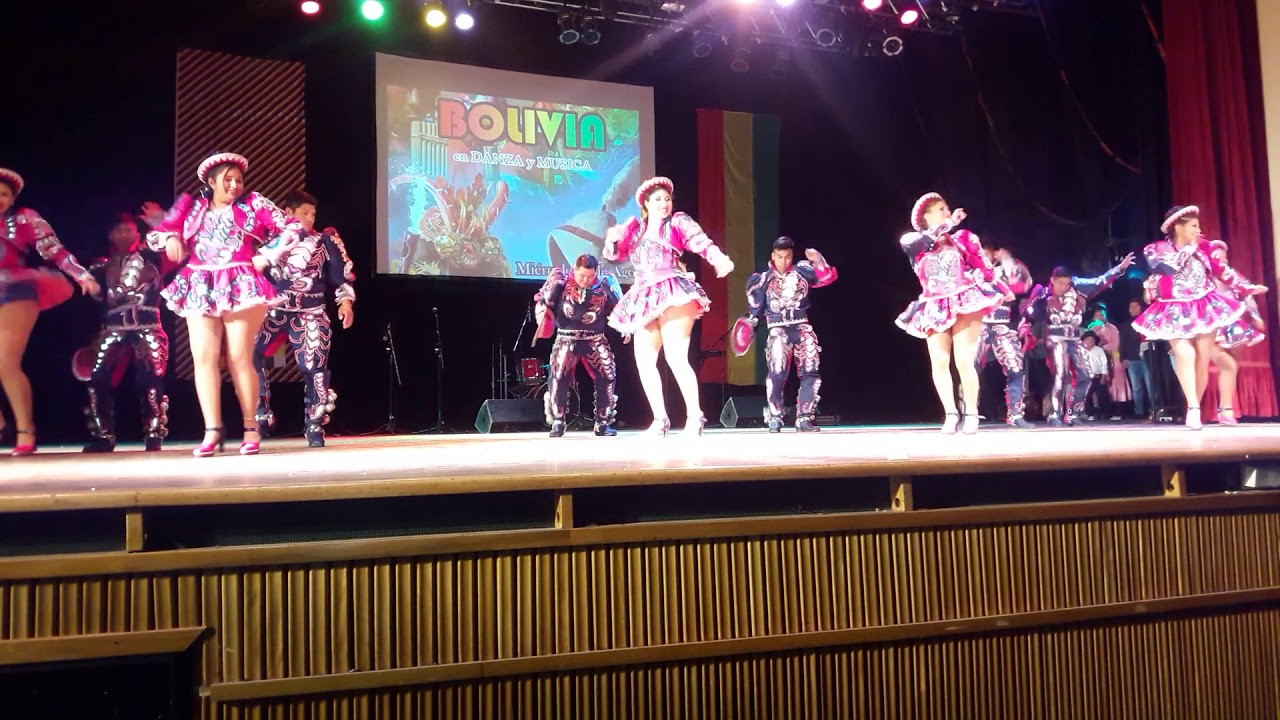 Velada Cultural por el 193° aniversario de la independecia de Bolivia(13) camera iphone 8 plus apk