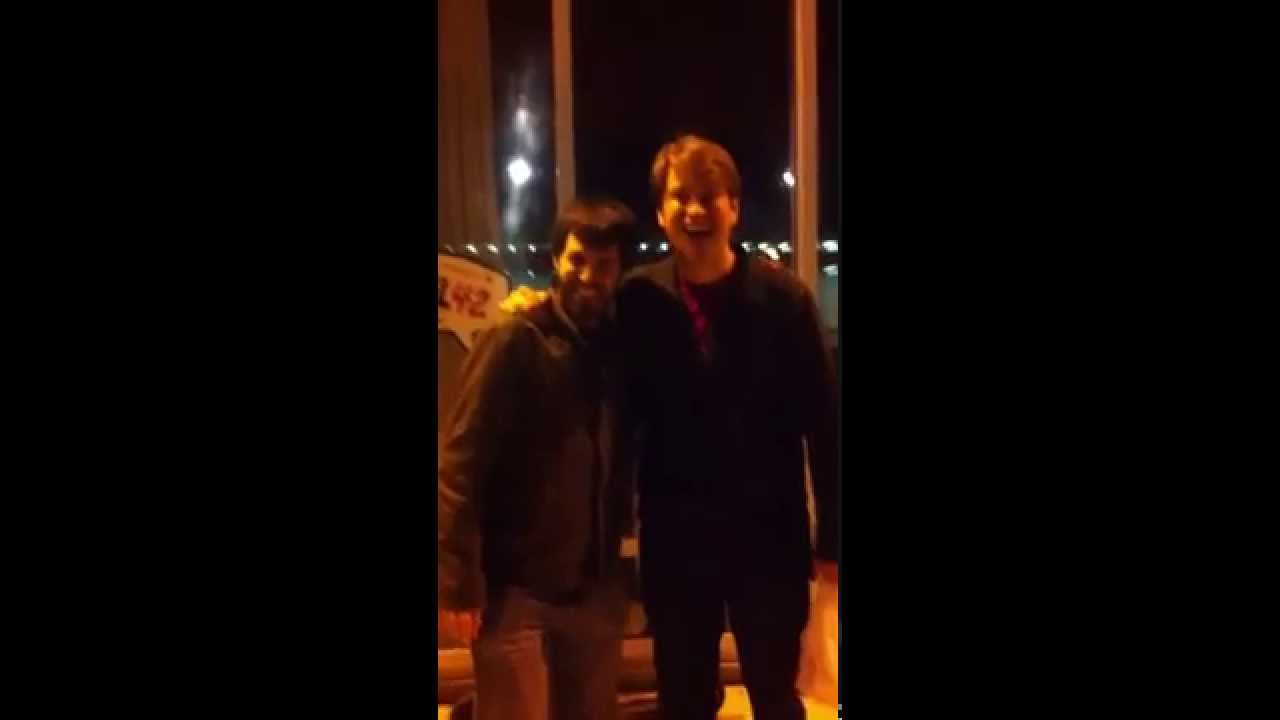 Guarda Meeting Pete Holmes su YouTube Guarda Meeting Pete Holmes su YouTube