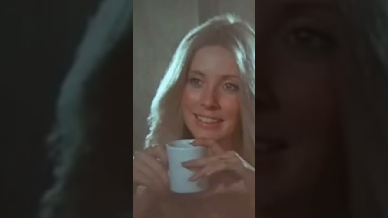 Hawkeye Daydreaming of Nurse Maggie Dish - MASH