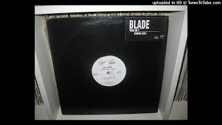 BLADE  look 4 tha name ( clean version 3,40 ) 2000 produit par DJ PREMIER ( promotional only )