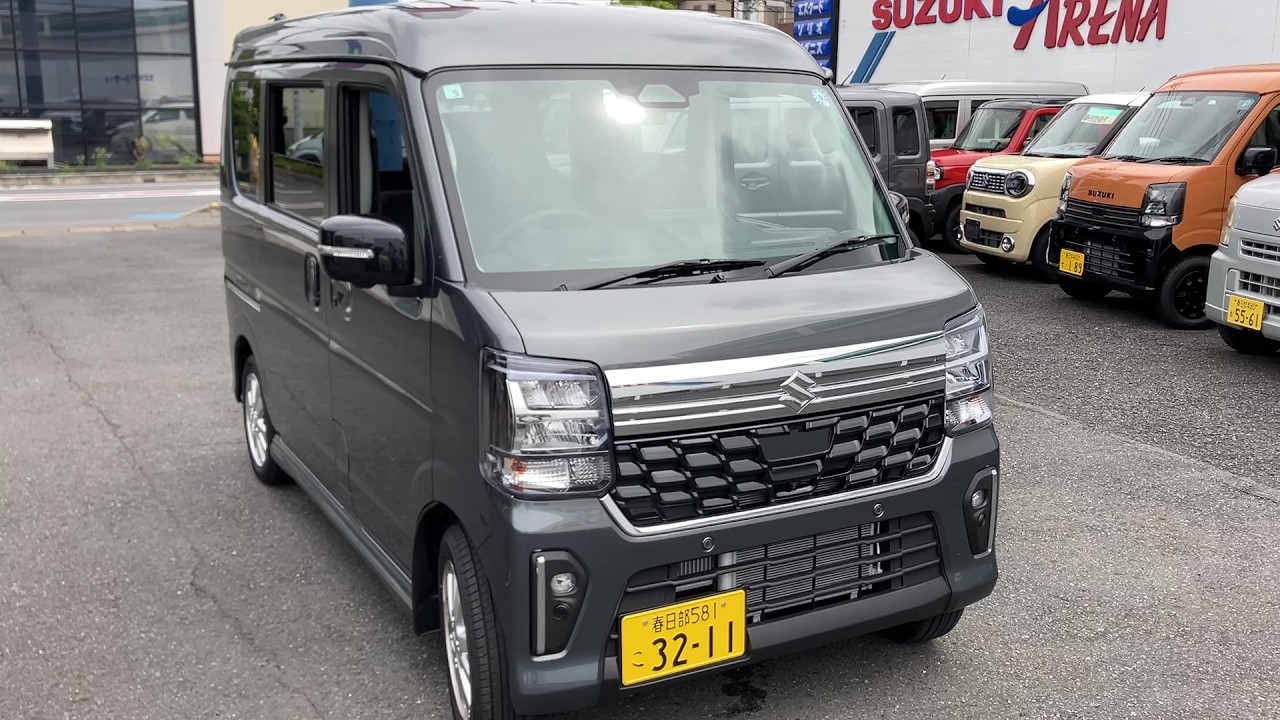 I test-drove the new Suzuki Every Wagon PZ Turbo Special (High