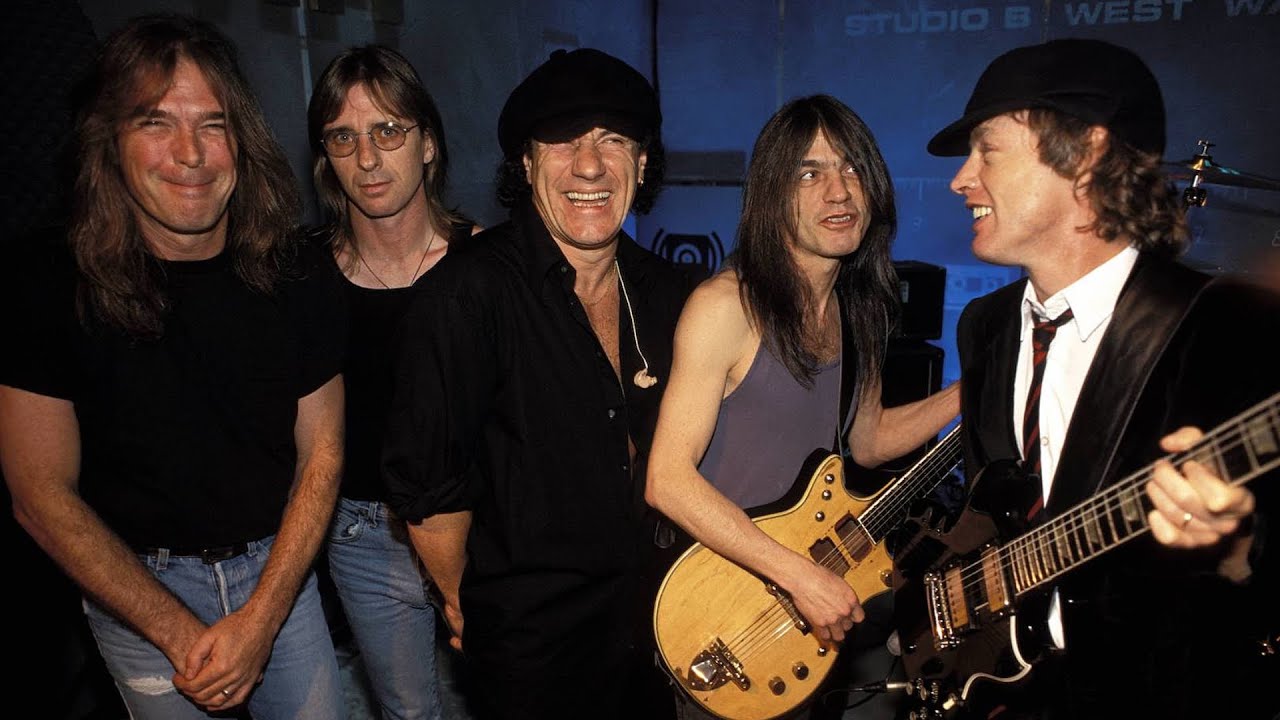 AC/DC - Sin City - live @ ANZ Stadium - Sydney 2015 - YouTube