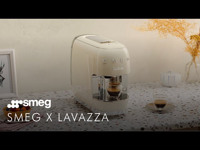 Lavazza A Modo Mio SMEG, coffee pod machine