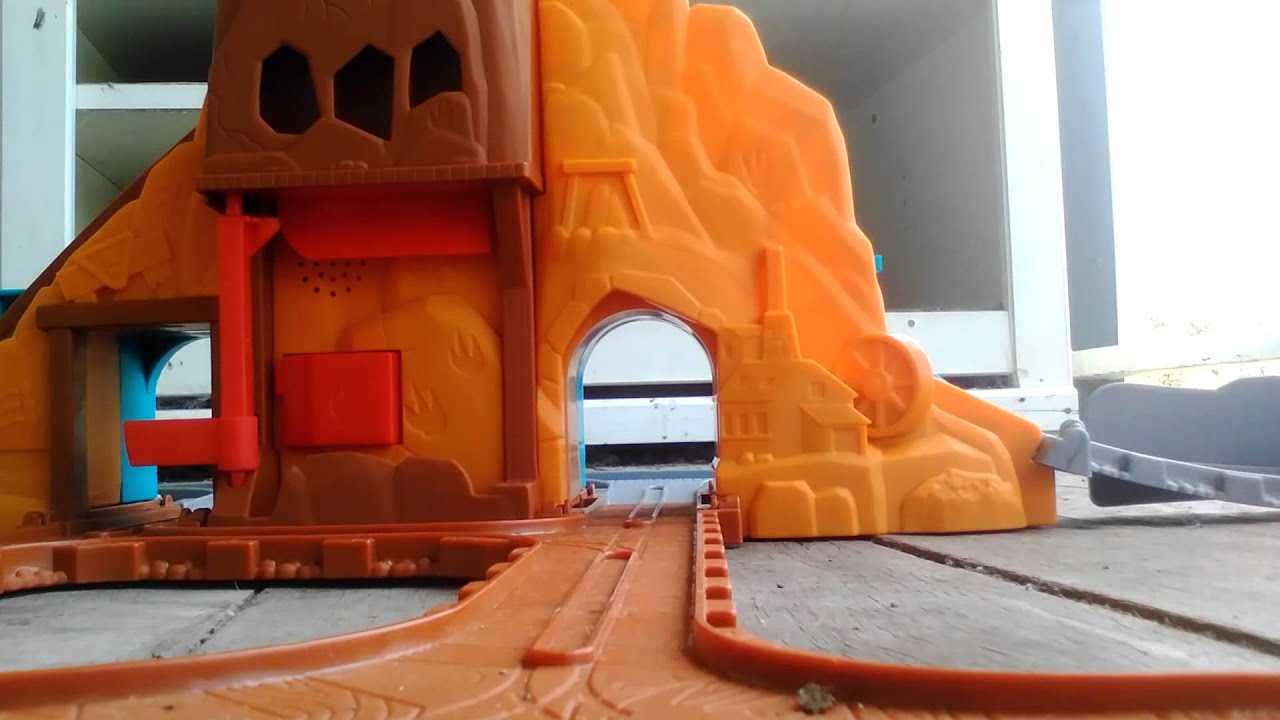 take n play thomas crazy day YouTube