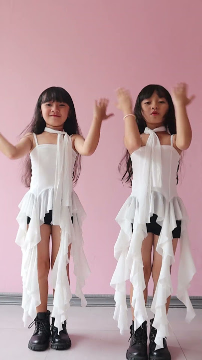 STECU SUPER PRO MAX | JOGET TRENDS VIRAL #twins #jogetviral #kembar #dance #shorts