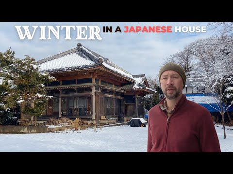 Video: Amazing Home Breaking Architecture Regler i Tokyo Center