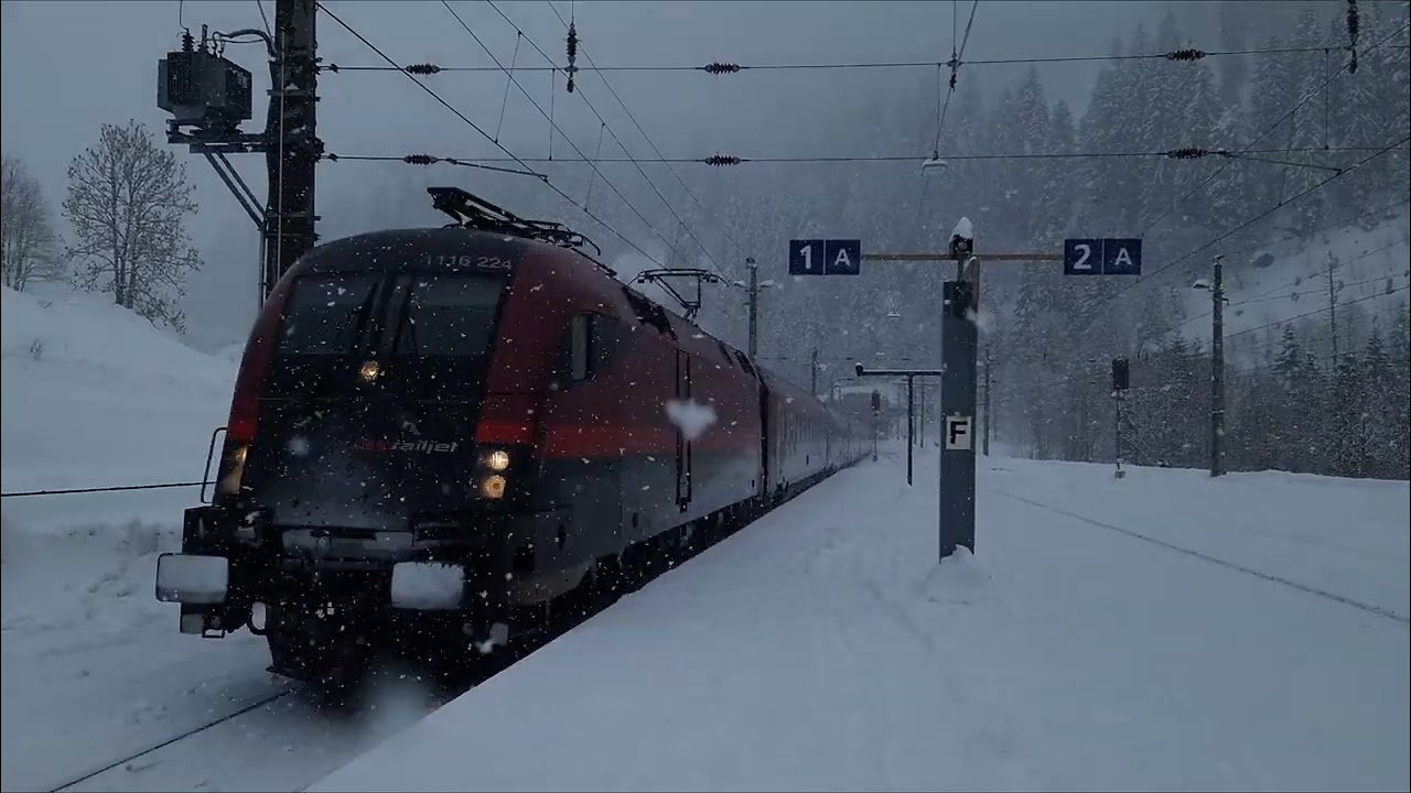 19. Februar 2026 - Winter, Schnee - Trainspotting am Arlberg, ÖBB, Railjet, 1116, Westbahn