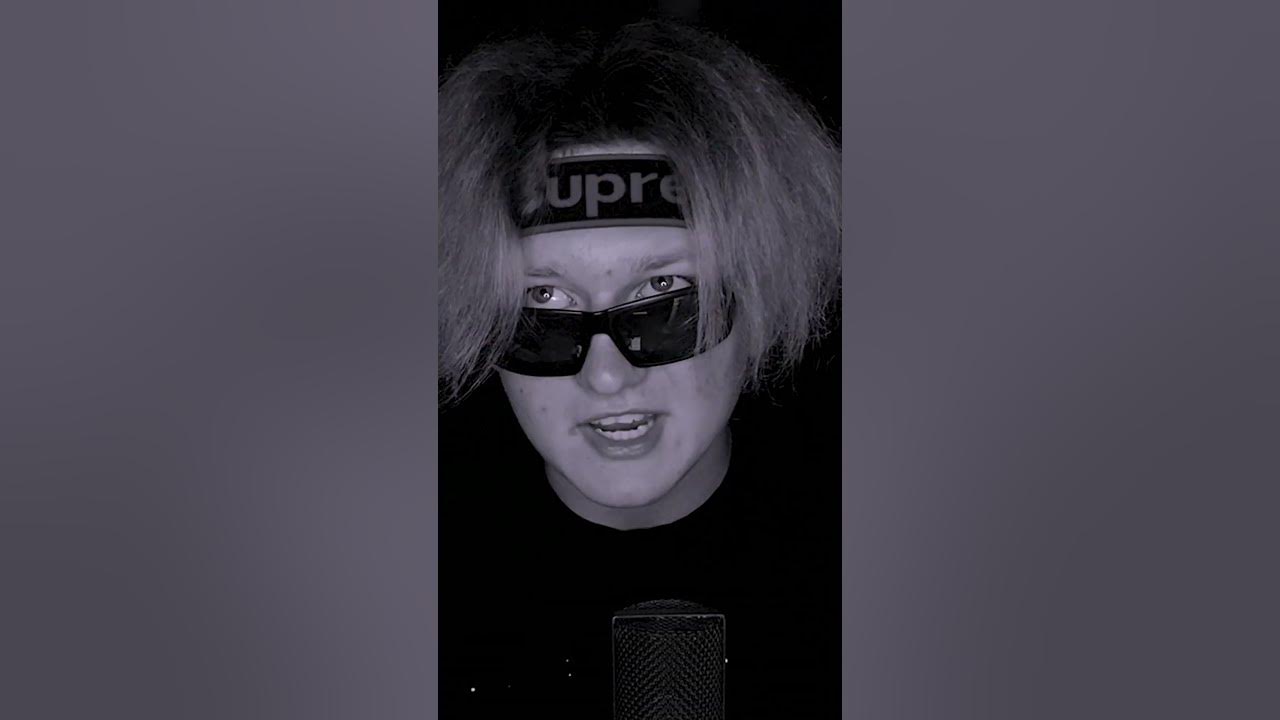 жена комиссаренко веб модель