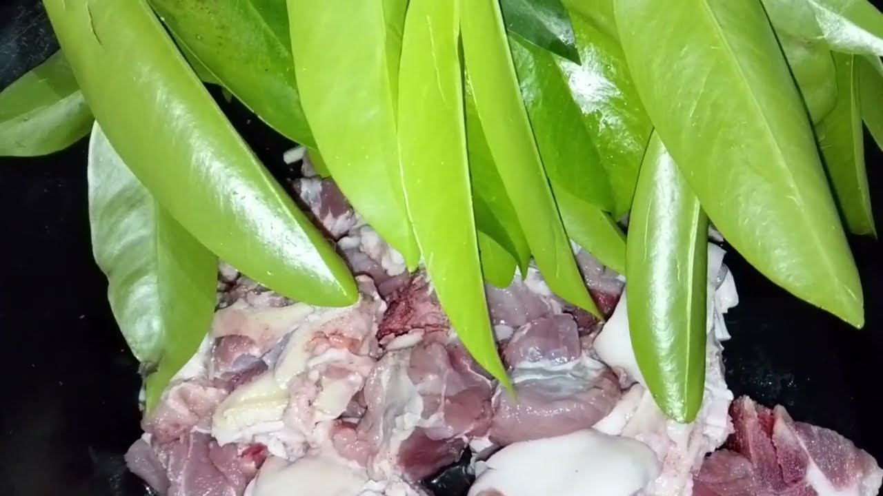 วันนี้กินต้มขาหมูใส่ใบส้มโมงตำหมากหุ่งเปรี้ยวๆแซ่บๆ