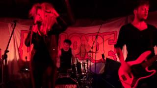 Lionface - Vampire (live in Bristol, Jun '15)