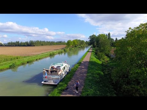 Видео: Лучшие круизы по каналам во Франции и Европе, и что такое баржа