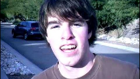 Trashcan Skateboarding