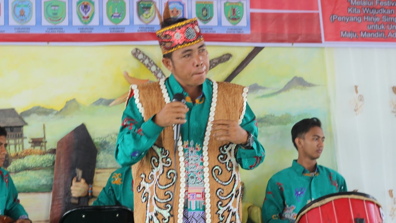 KOSANG ESER JUARA 1 KARUNGUT PETEH MANDEHEN RANYING HATALLA