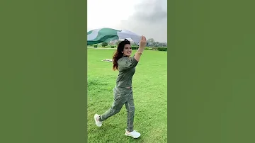 Iss Parcham Ke Saye Talay Hum Ek Hain 