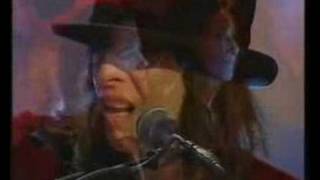 Video thumbnail of "The Pretenders cover Radiohead's "Creep", Live 1995"