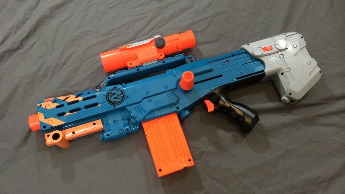 Nerf doominator zombie strike metralhadora - original e super conservada em  perfeito estado.