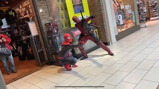 SPIDER-MAN AND DEADPOOL SHOWS UP AT THE MALL