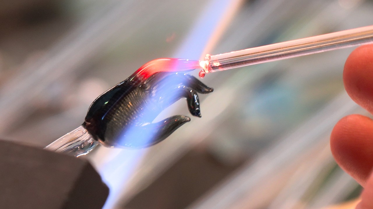 Демонстрация игры на банджо в прямом эфире из студии |