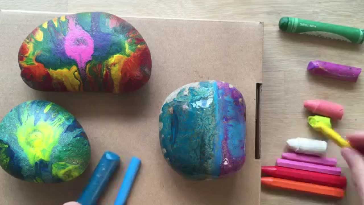 Hot Rock Crayon Art - The Crafting Chicks