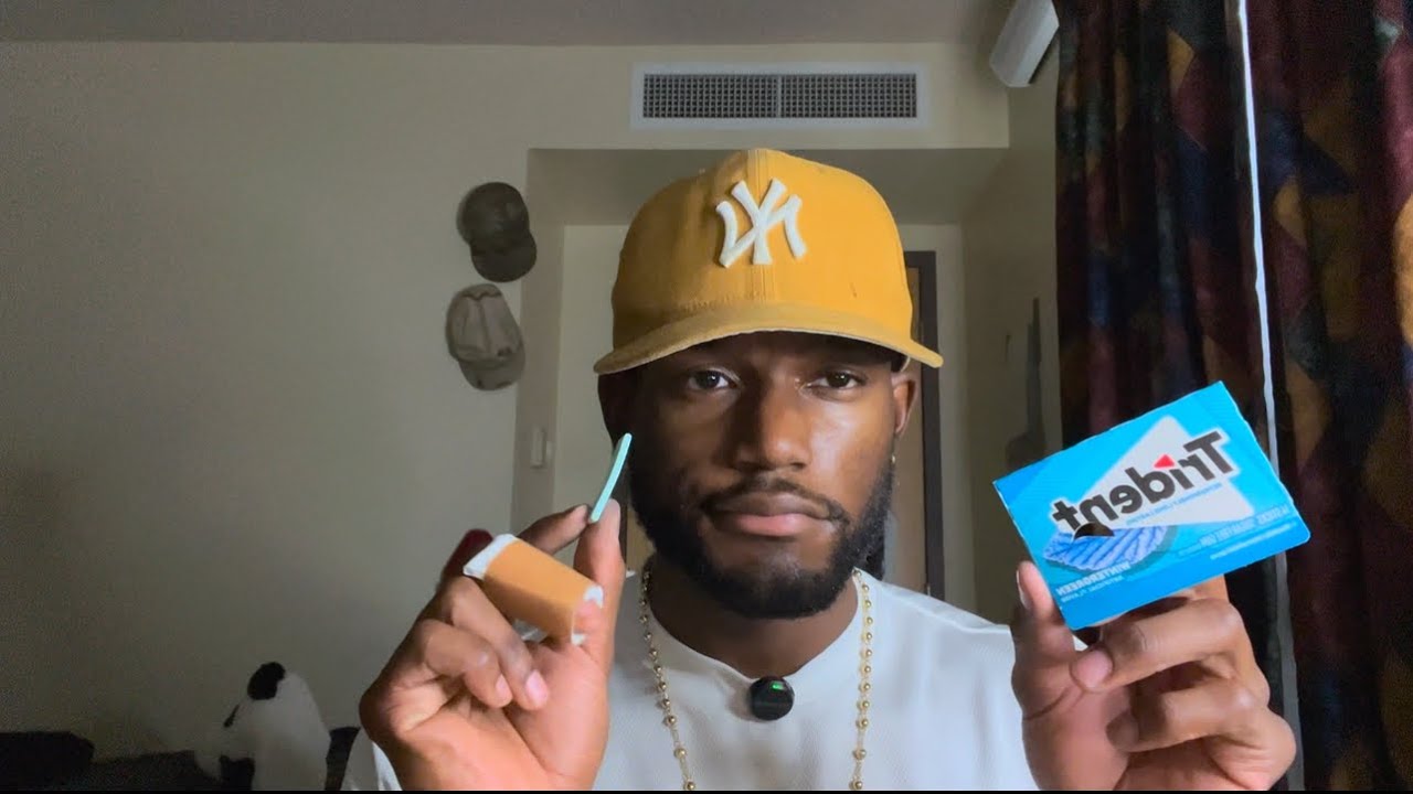 ASMR | Gum Chewing Ramble! (Whisper + Soft Spoken)