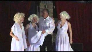 Decollete Party By Artifact