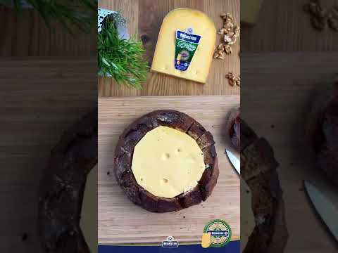 Beemster Käsefondue im Brotlaib