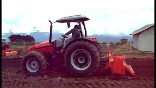 SAME Explorer 3 con rotador (2010)
