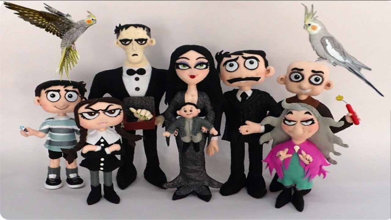 ASSOBIO CALOPSITA - FAMÍLIA ADDAMS