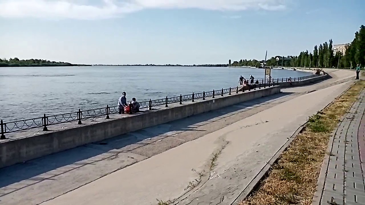 Берег реки волги 56