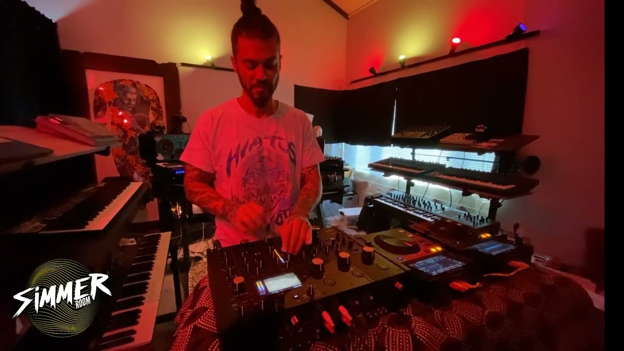 House Music legends are made one record at a time, deep house mix | Simmer Room #342 with Coflo