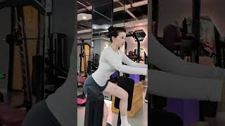 Chinese Girl Gym Workout 4029 💪Asian Fitness Model Inspiration #shorts
