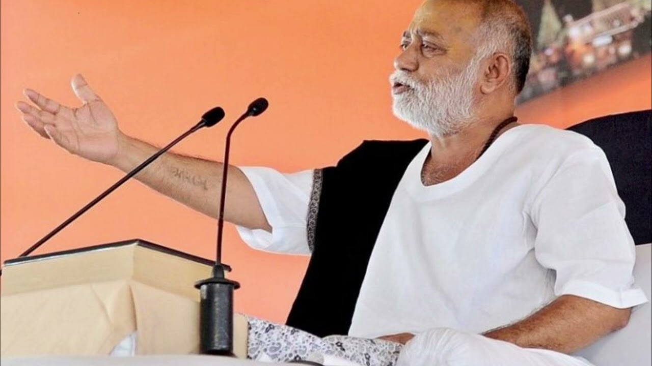 Moraribapu | तुम्हारे जीवन में बहुत मुस्किल आयें तो समझना कि तुम्हारे नसीब के सितारे चमकने वाले हैं