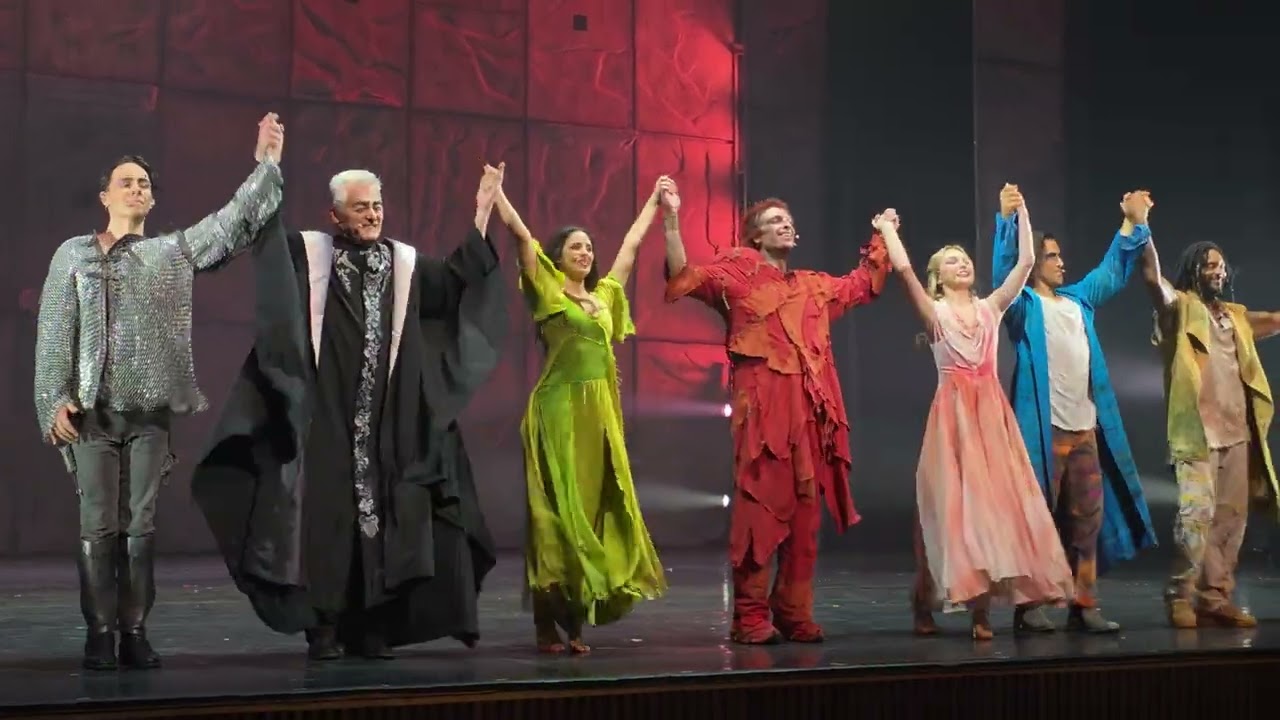 250920 Notre-Dame de Paris (musical) Seoul | Soirée | Curtain Call