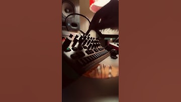 Roland S-1 #synthwave #dawless #chill