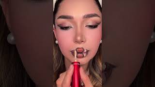 Lipmakeup hack 🫦💉 #makeuphack #beautytiips #makeuptutorial #beauty #lipmakeup