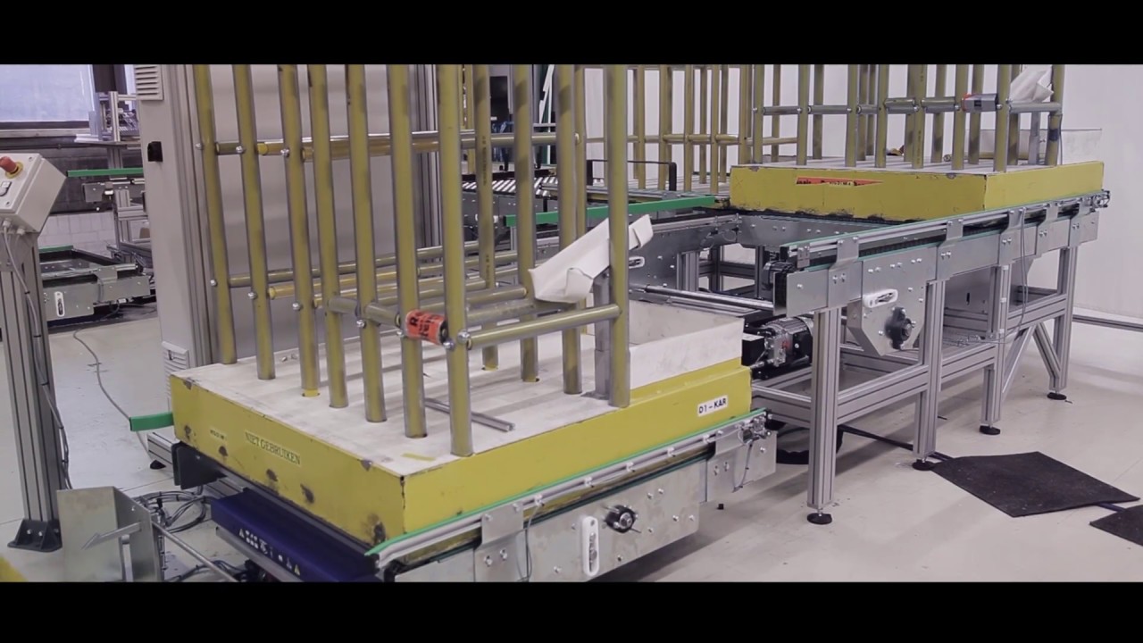 Truck body conveyor