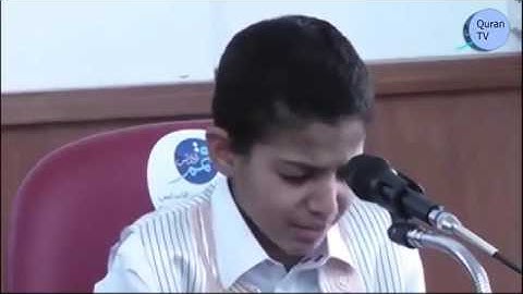 أنظر ماذا حدث ! بکاء الطفل أثناء تلاوة القران ! طفل يقرأ القرآن ثم يبكي مؤثر جداً   YouTube