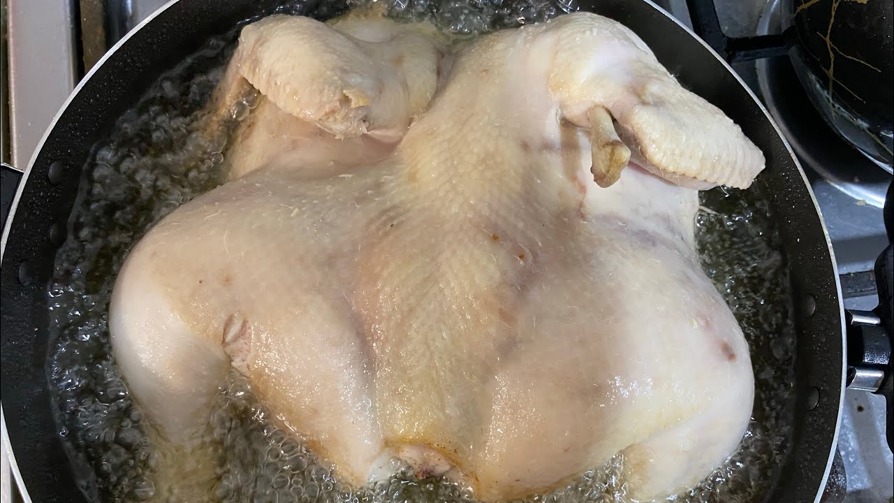 Курица на сковороде сочная и мягкая
