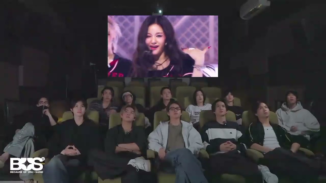 BUS REACTION " BABYMONSTER - BETTER UP " PERFORMANCE DANCE 