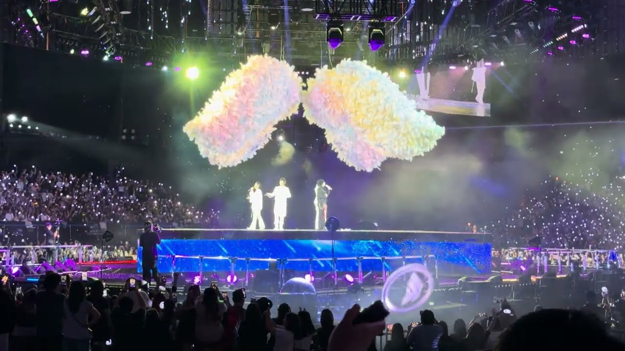 Meteor Rain - Jerry Yan x Vanness Wu x Vic Chou x Ashin | F✦FOREVER 1st World Tour in Manila