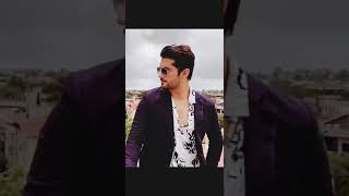 Best Artist Indian Namish Taneja