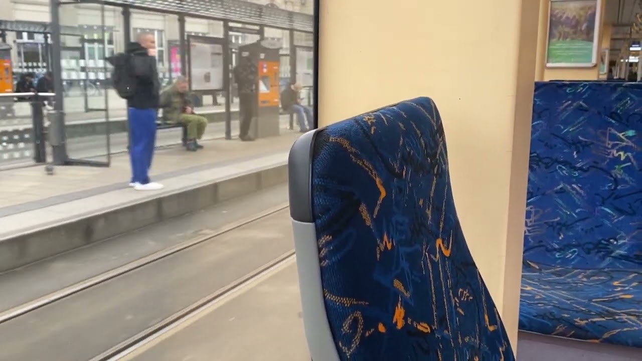 Straßenbahn Mannheim RNV8ER 5713 Linie 9X nach Bad Dürkheim Bahnhof