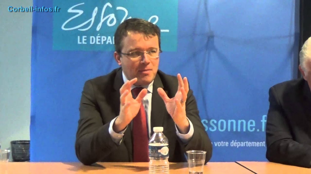 Evry -   Premières assises de l'Essonne au Génocentre - 251115