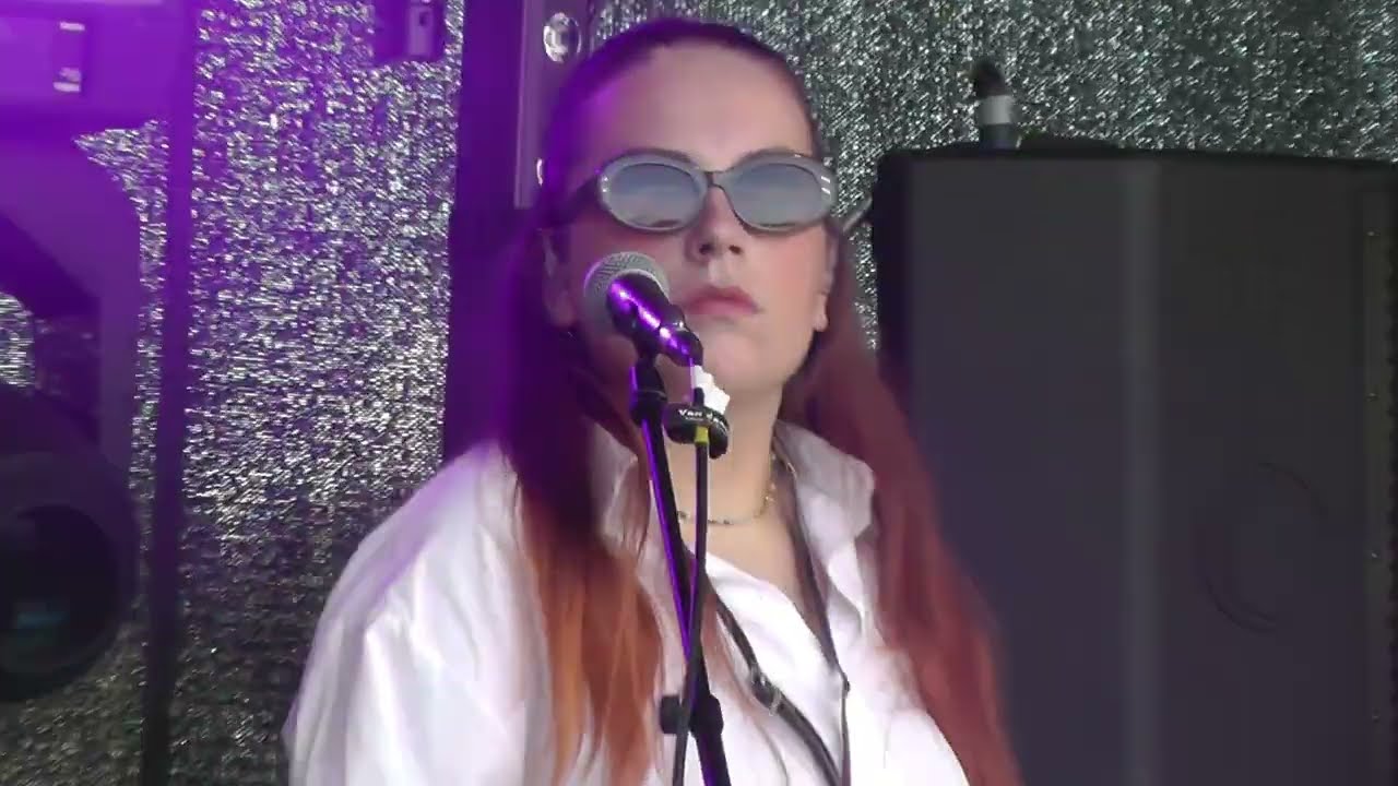 Deco - Photograph - Electric Carousel Stage - Rock N Roll Circus - Sheffield - 29/08/25..