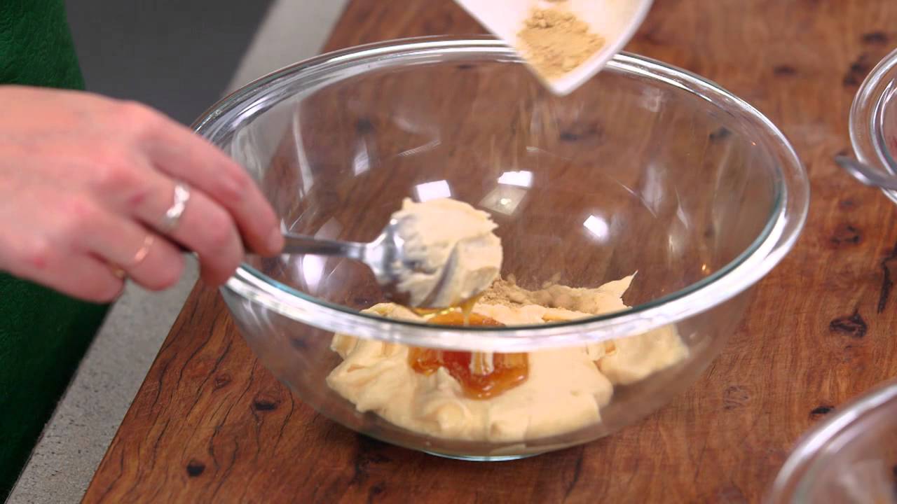 Trio of Cupcakes with Cottage Cheese Frost Everyday Gourmet S5 E82 YouTube