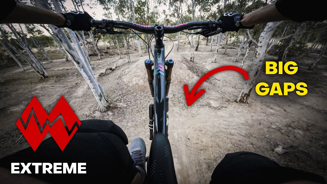 The most DANGEROUS jump line at Stromlo? | Carolyn's, Triple Treat & Wallaby Run