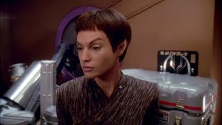 T'pol fools and nerve pinches a Ferengi