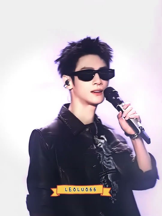 [ Concert 'Luo Yunxi'' ] Who should I choose? Well, I'll just choose them all  #罗云熙  #leoluo